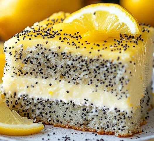 Zesty Lemon Poppy Seed Cake: Your Perfect Tea-Time Delight